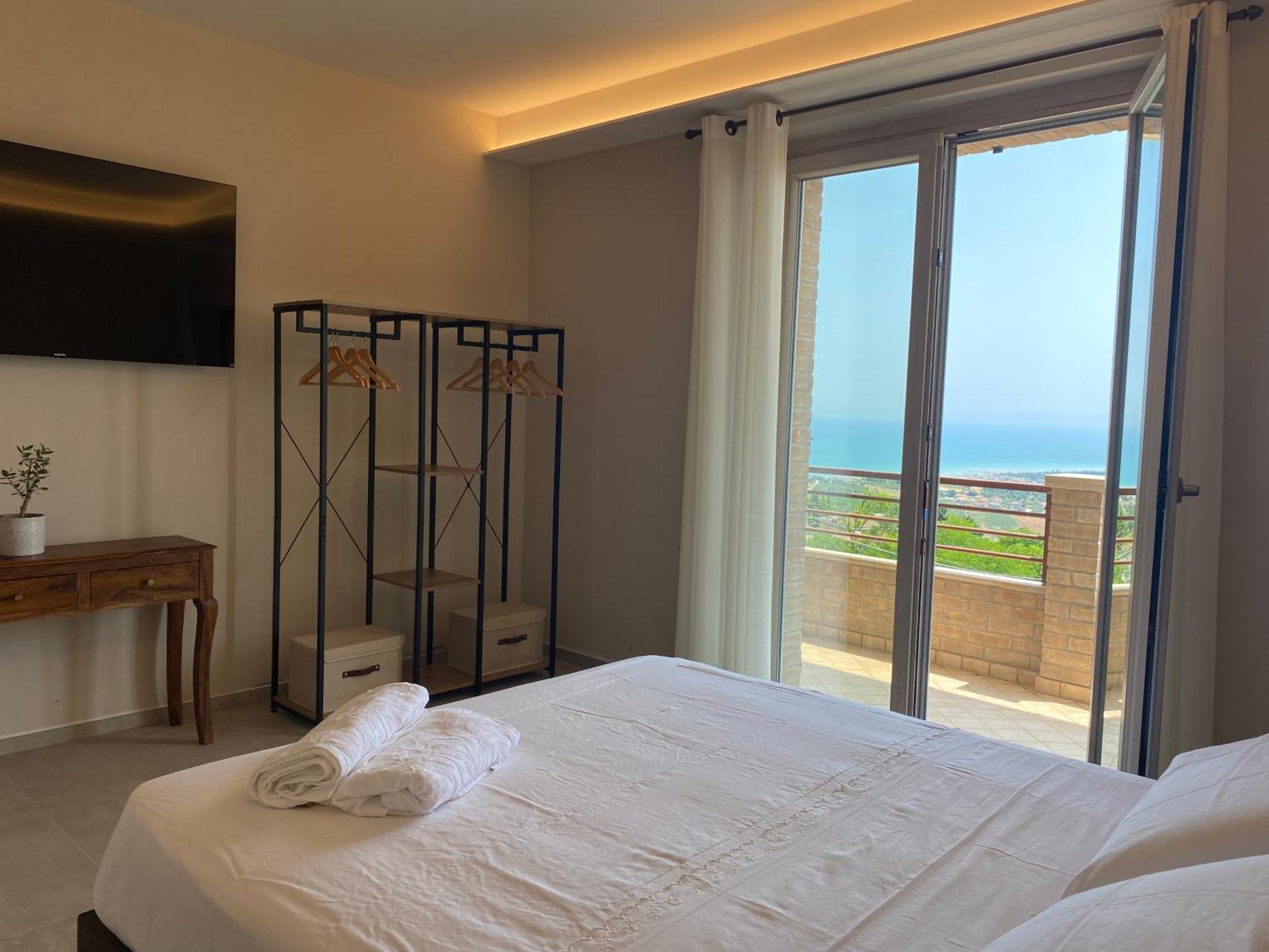 Seta Luxury Apartment Roseto Degli Abruzzi Ngoại thất bức ảnh