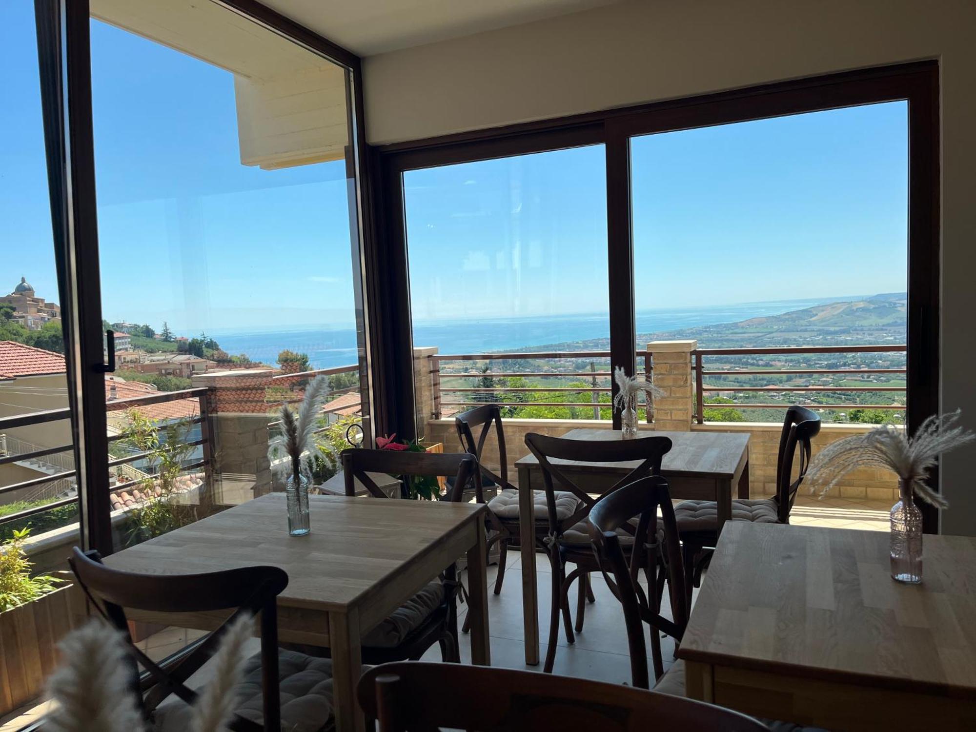 Seta Luxury Apartment Roseto Degli Abruzzi Ngoại thất bức ảnh